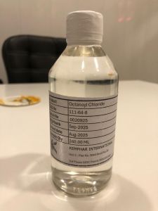 Octanoyl Chloride