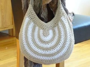 Round Pattern Crochet Handbags