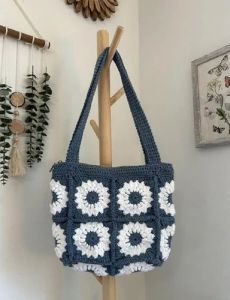Flower Pattern Crochet Handbags