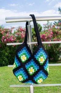 Black Diamond Pattern Crochet Handbags