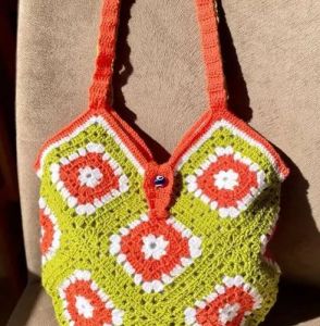 Green Diamond Pattern Crochet Handbags