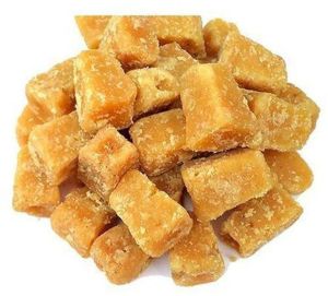 A Grade Organic Jaggery Cube