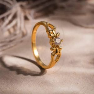 18K Gold Stone Studded Adjustable Finger Ring