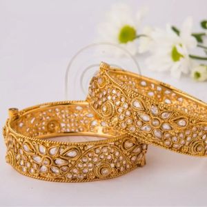 22K Gold Stone Studded Bangle