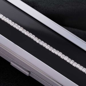 Emerald Cut Diamond