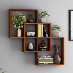 Wooden Wall Bay