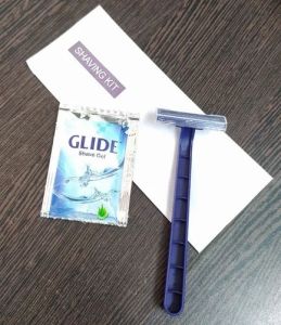 Hotels Disposable Shaving Kit