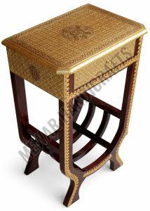 U Shape Mango Wood Stool