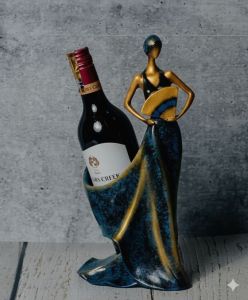 lady-shaped Wine Holder