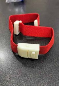 Click Lock Tourniquet