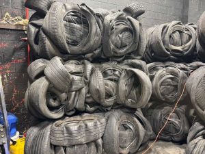 Us Bales Scrap Tyre