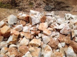 Quartz Lumps