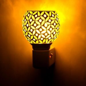 Amber Leaf Mosaic Ceramic Plug Night Lamp