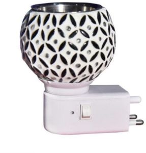 Mono Petal Cutwork Ceramic Plug Night Lamp