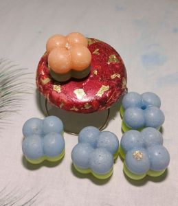 Paraffin Wax Aurelia Bubble Candle