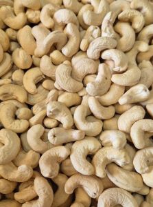 Loose W450 Cashew Nuts
