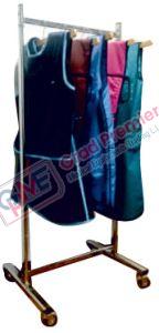 Grad Mobile Swivel Arm Apron Stand