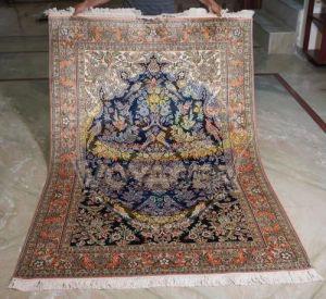 Silk Traditional Luxury Rug