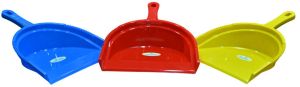 Red Plastic Cleaning Dustpan