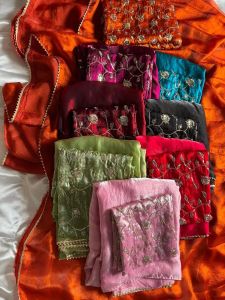 V-Neck with White Embroidery Cord Set