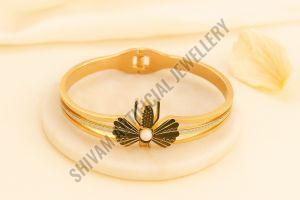 Butterfly Design Adjustable Bangle Set with Crystal Accent