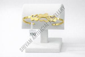 Textured Clover Shape Bangle