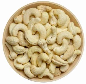 W320 Cashew Kernels