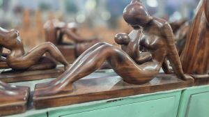 Child on Mothers Lap Wooden Statue