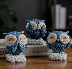 Cute Blue Decorative Owl Family Showpiece Set