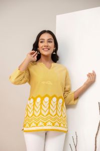 Ladies Mustard Yellow Printed Straight Kurti