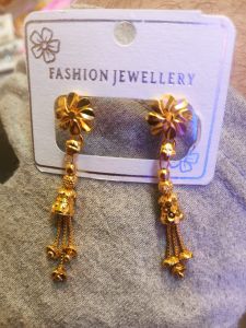 Ladies Designer Sui Dhaga Drop Earrings