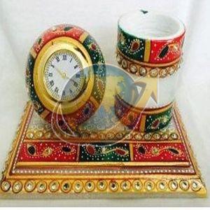 Handcrafted Marble Pen Stand