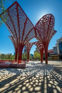 Outdoor Sculpture Making Service