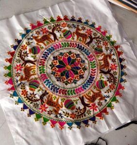 Hand Embroidery Thread Work Service