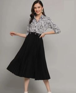 Regular Fit Printed Top and Solid Black Skirt Set for Women