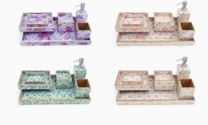Printed Wooden Bathroom Set