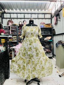 Green Floral Print Georgette Maxi Dress with Short Puff Sleeves
