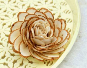 Almond Sola Wood Flower