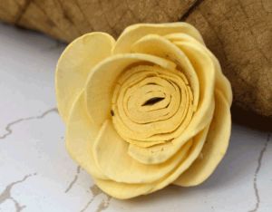 Lara Sola Wood Flower