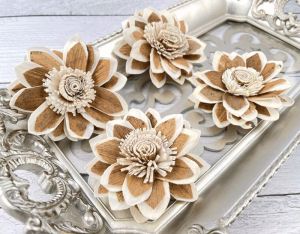 Mercury Sola Wood Flower