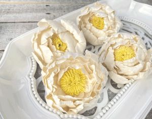 Silk Wind Sola Wood Flower