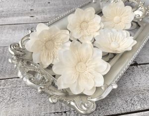 Tecksoi German Posh Sola Wood Flower
