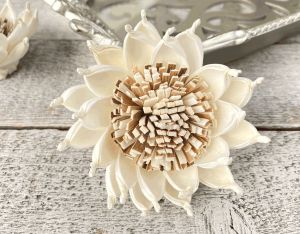 Tecksoi Aztec Sola Wood Flower