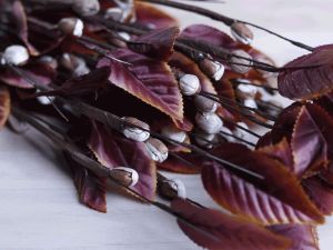Kara Leaf Flower Stick