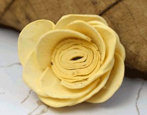 Lara Sola Wood Flower