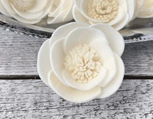 Luna Sola Wood Flower