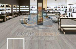 1122 Lily Oak Ebony Spc Vinyl Flooring Plank