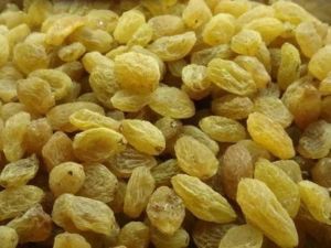 Dried Green Grapes