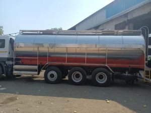 30000 Litre Stainless Steel Road Milk Tanker