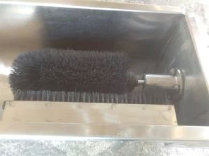 300 Litre Milk Can Scrubber Machine